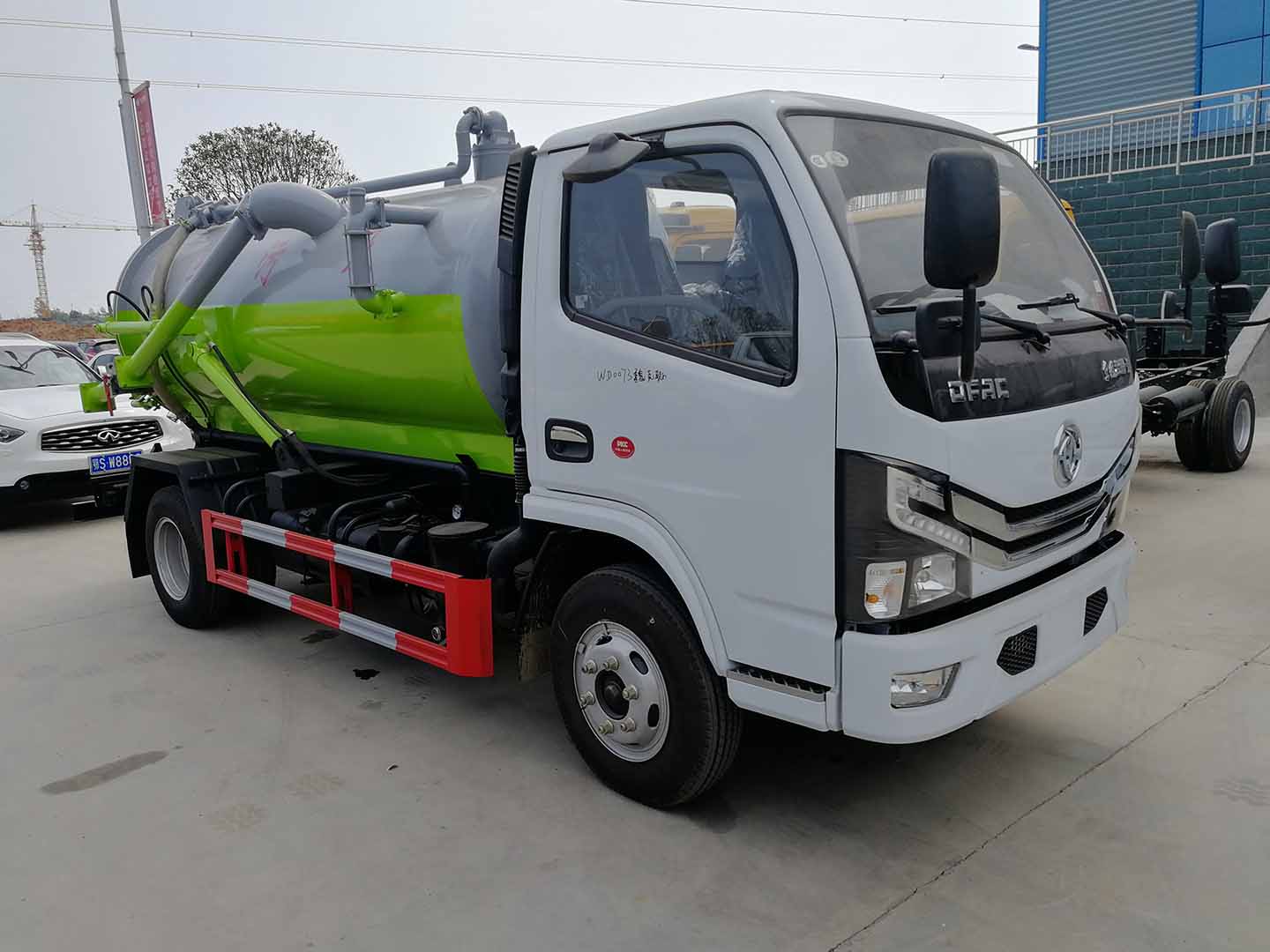 吸污車(chē)